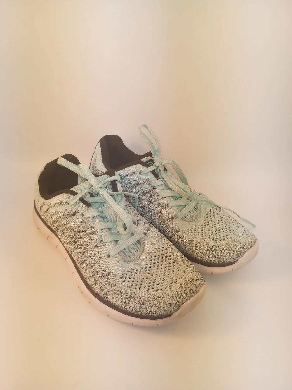 C9 CHAMPION SIZE 4 MINT & BLACK SPEED KNIT Flex Foam SNEAKERS Women’s Shoes